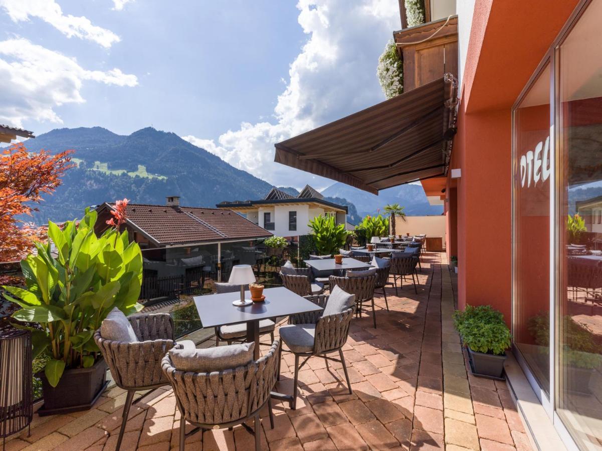 Das Sonnleiten Ski- Und Motorradhotel Bruck Im Zillertal Bruck am Ziller 外观 照片
