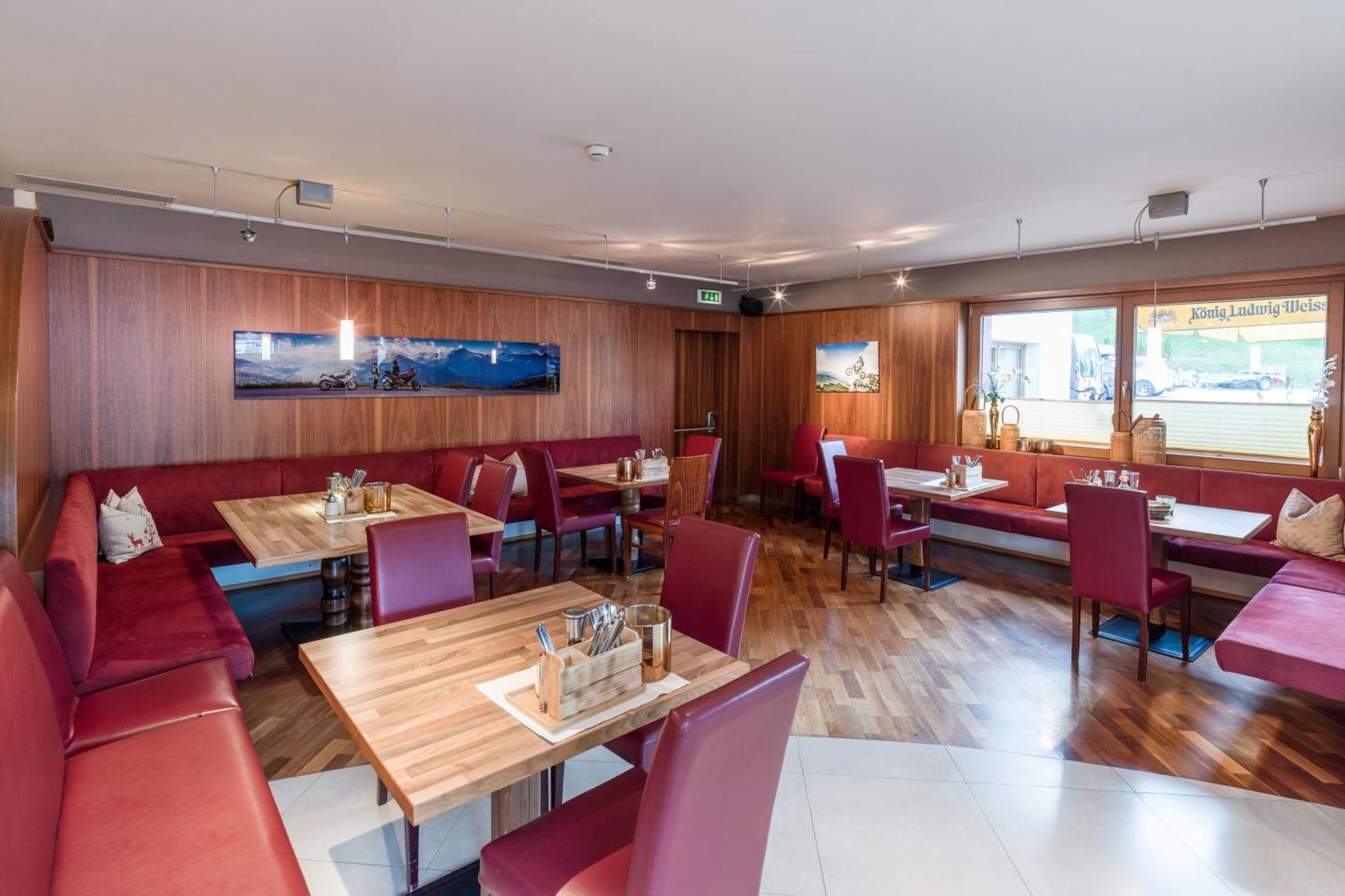 Das Sonnleiten Ski- Und Motorradhotel Bruck Im Zillertal Bruck am Ziller 外观 照片