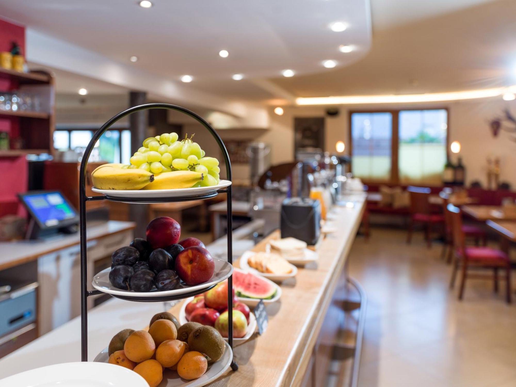 Das Sonnleiten Ski- Und Motorradhotel Bruck Im Zillertal Bruck am Ziller 外观 照片