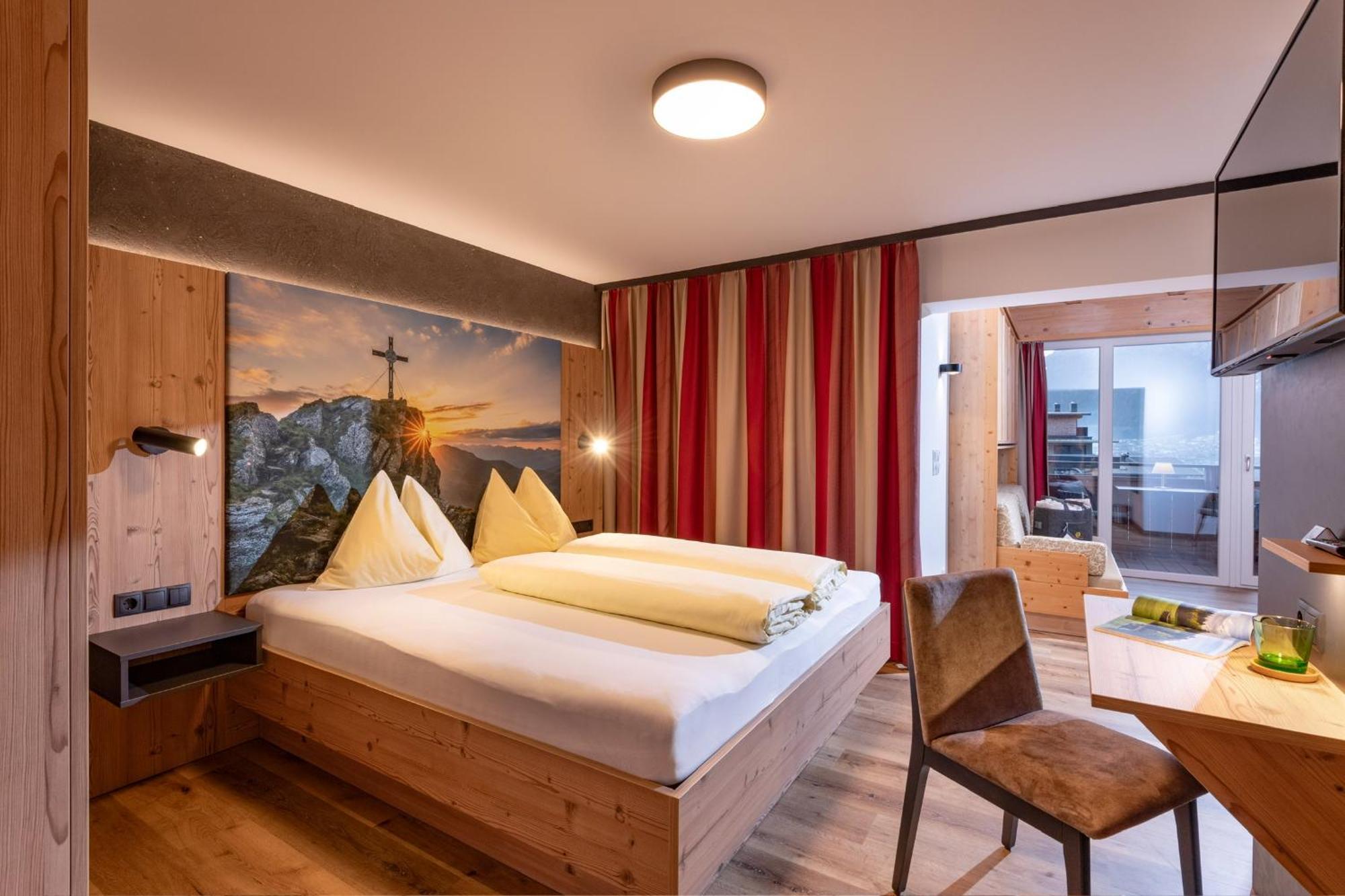 Das Sonnleiten Ski- Und Motorradhotel Bruck Im Zillertal Bruck am Ziller 外观 照片