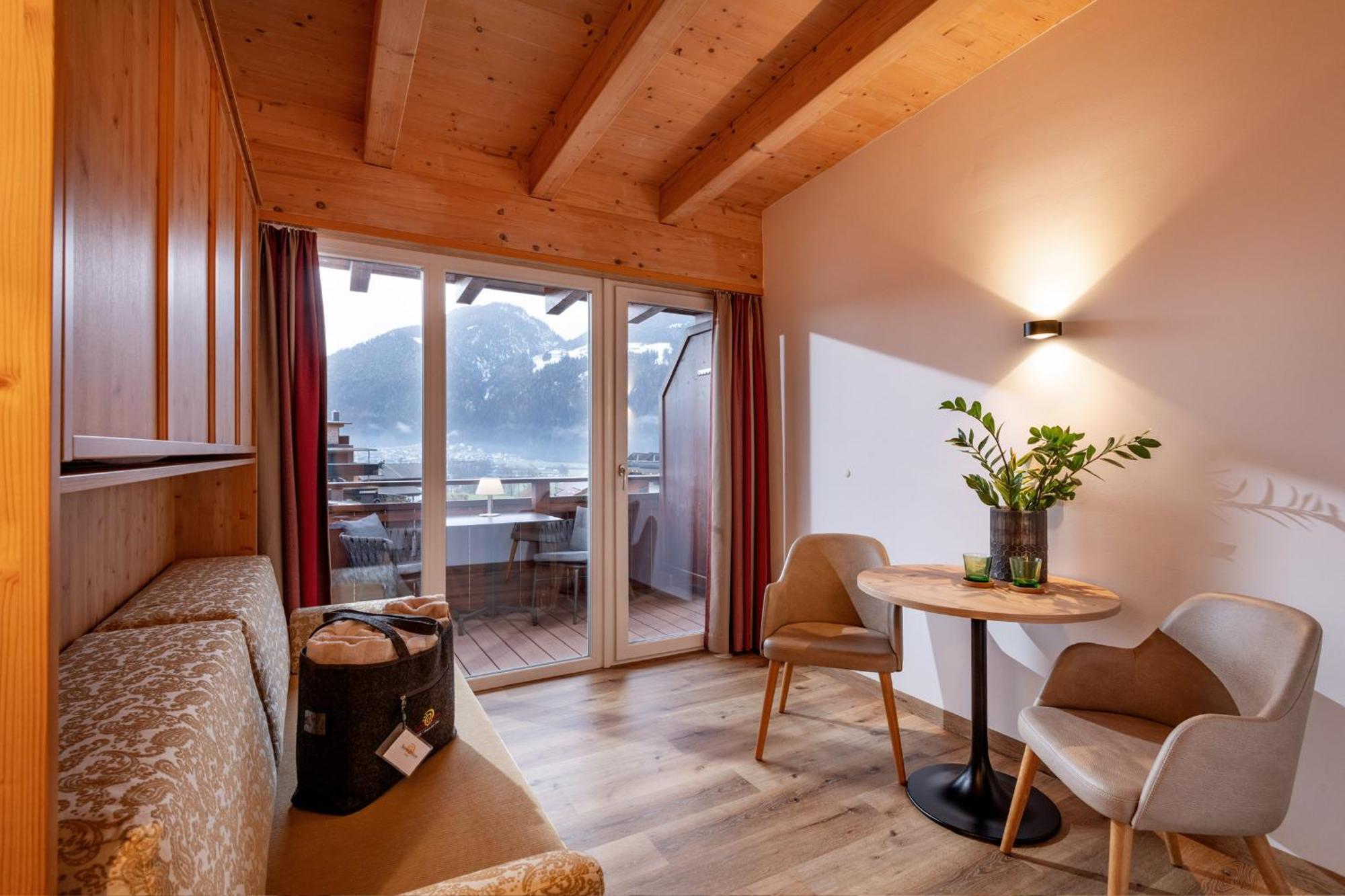 Das Sonnleiten Ski- Und Motorradhotel Bruck Im Zillertal Bruck am Ziller 外观 照片