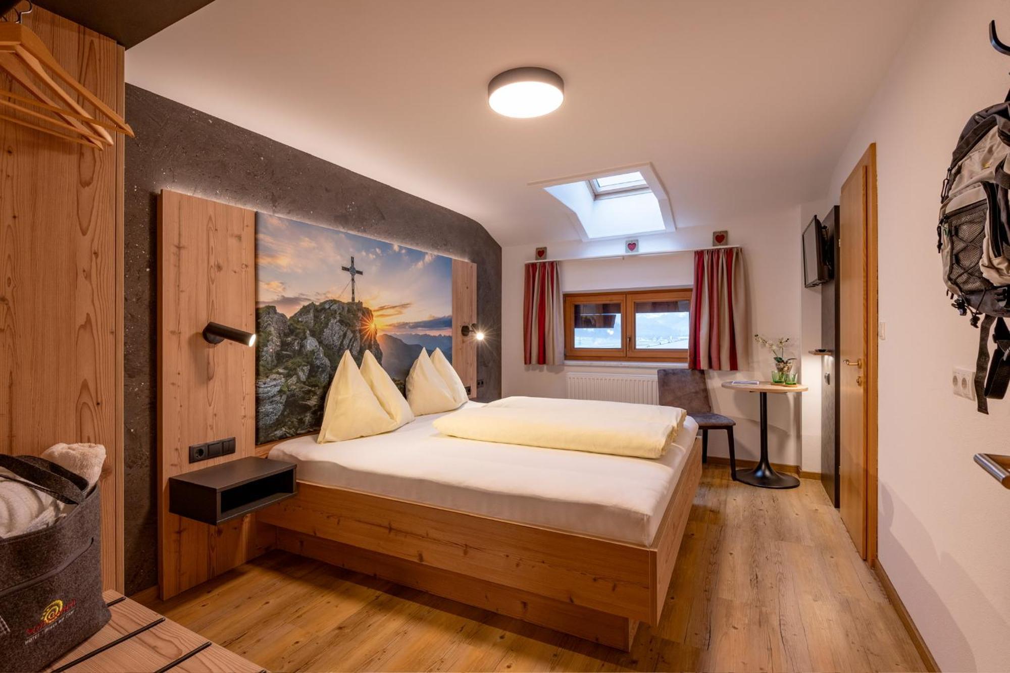 Das Sonnleiten Ski- Und Motorradhotel Bruck Im Zillertal Bruck am Ziller 外观 照片