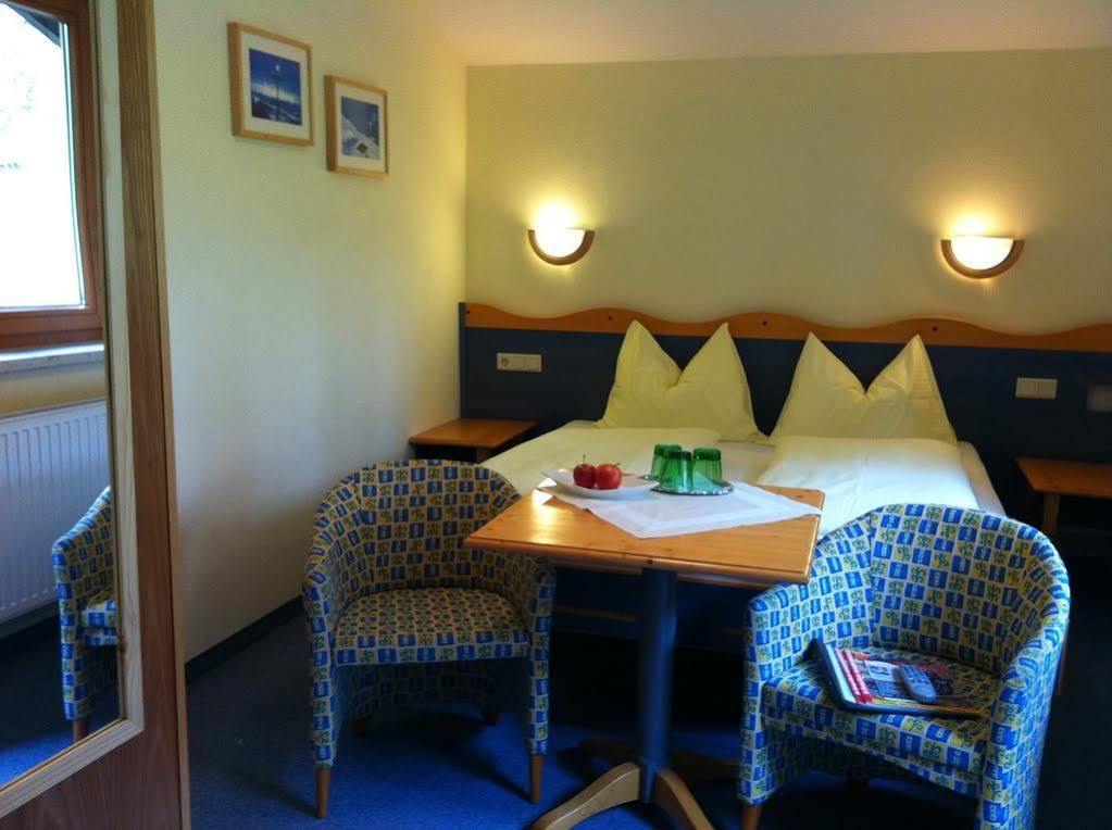 Das Sonnleiten Ski- Und Motorradhotel Bruck Im Zillertal Bruck am Ziller 外观 照片