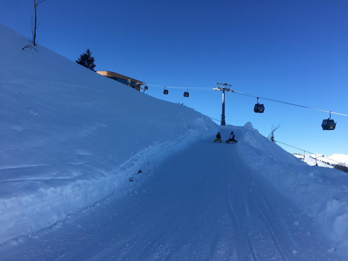 Das Sonnleiten Ski- Und Motorradhotel Bruck Im Zillertal Bruck am Ziller 外观 照片